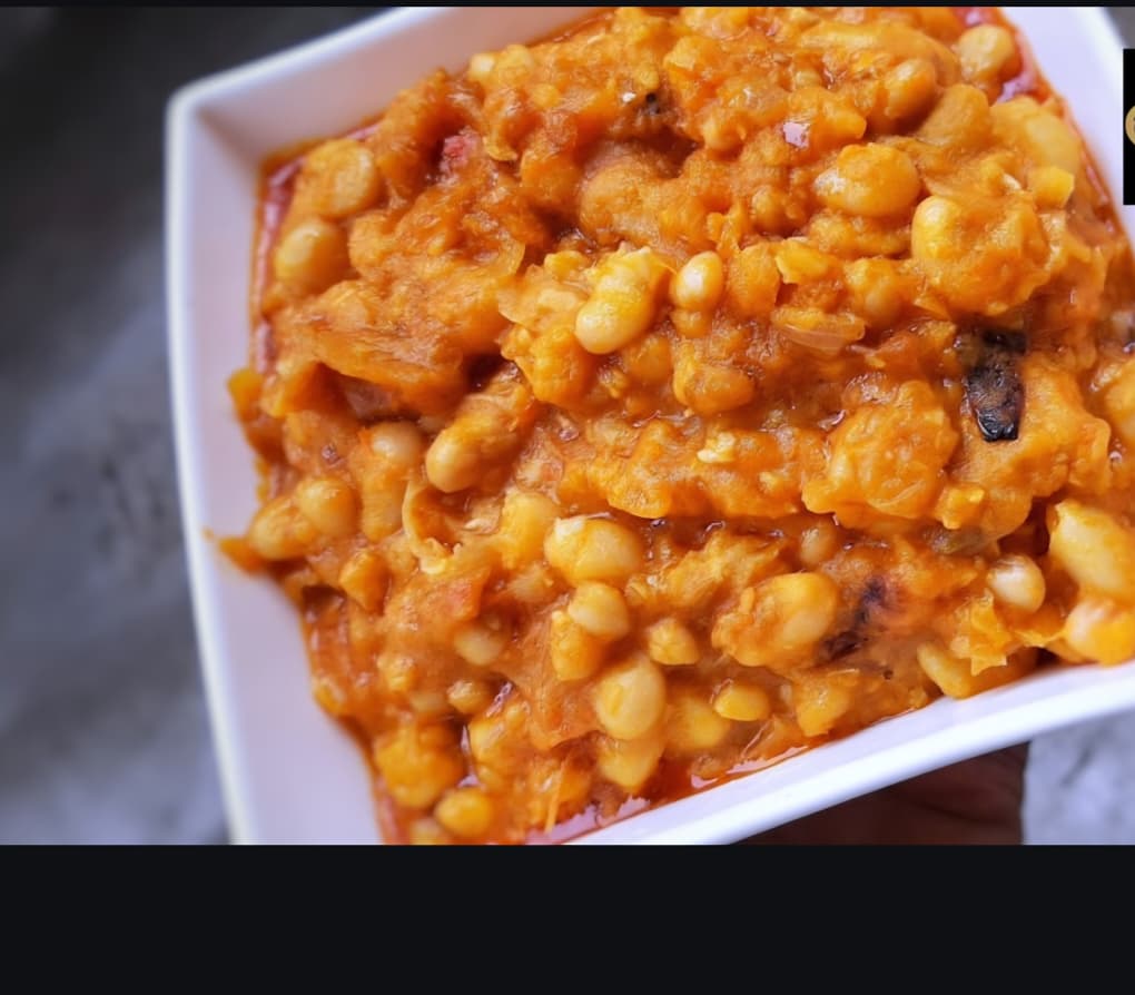 2 portions of beans and corn