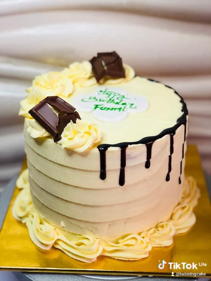 Vanilla cake