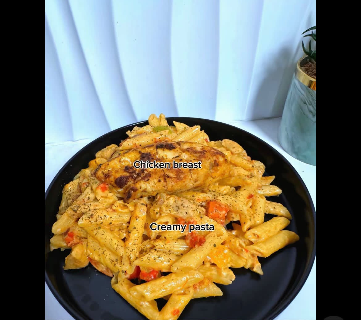 Creamy pasta