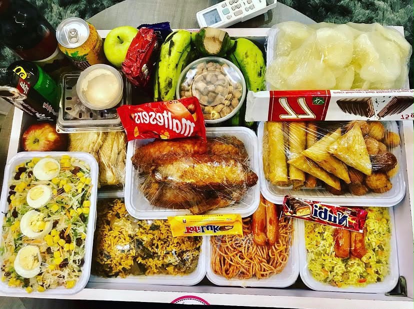 Food tray